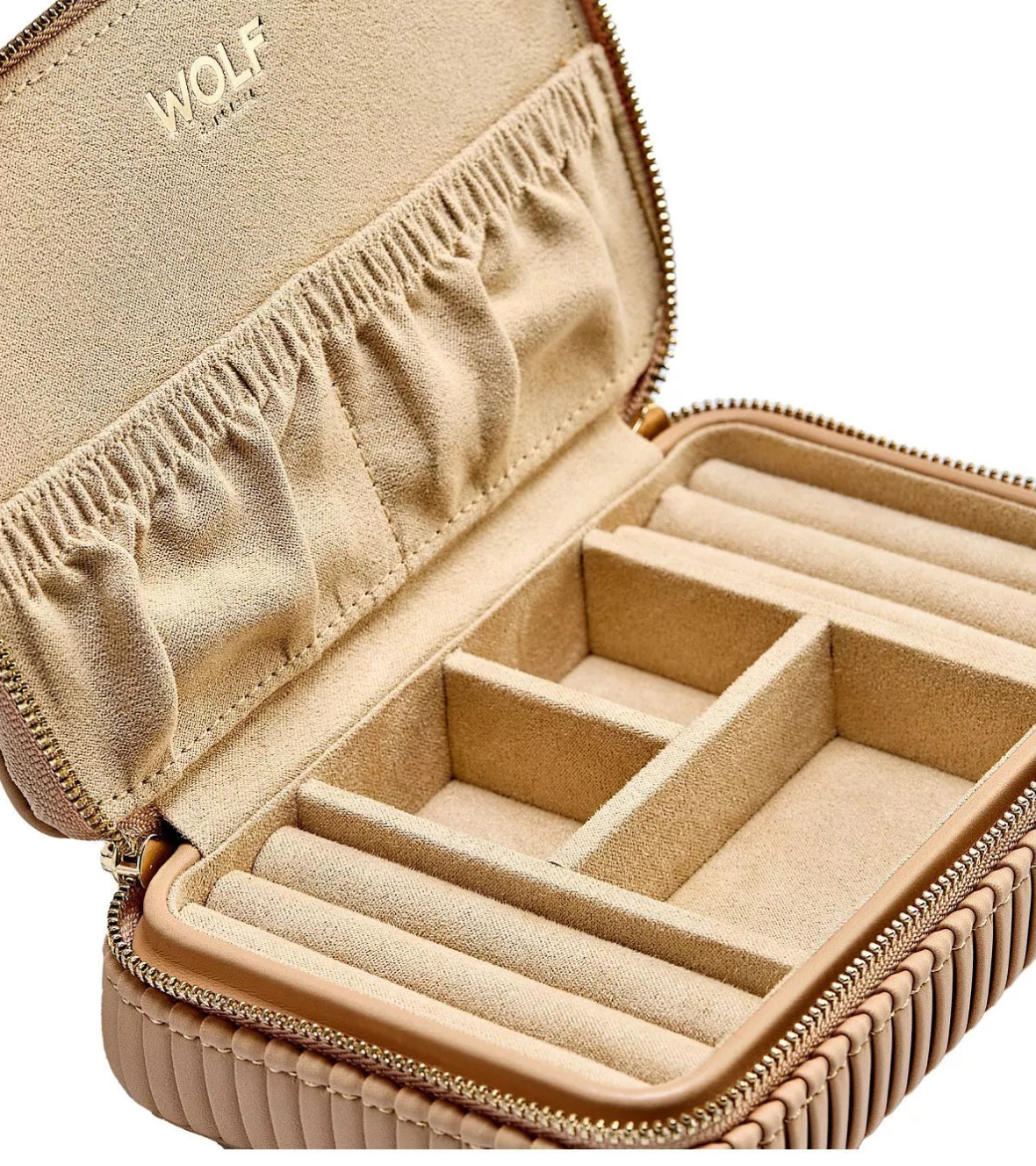 Wolf Bella case